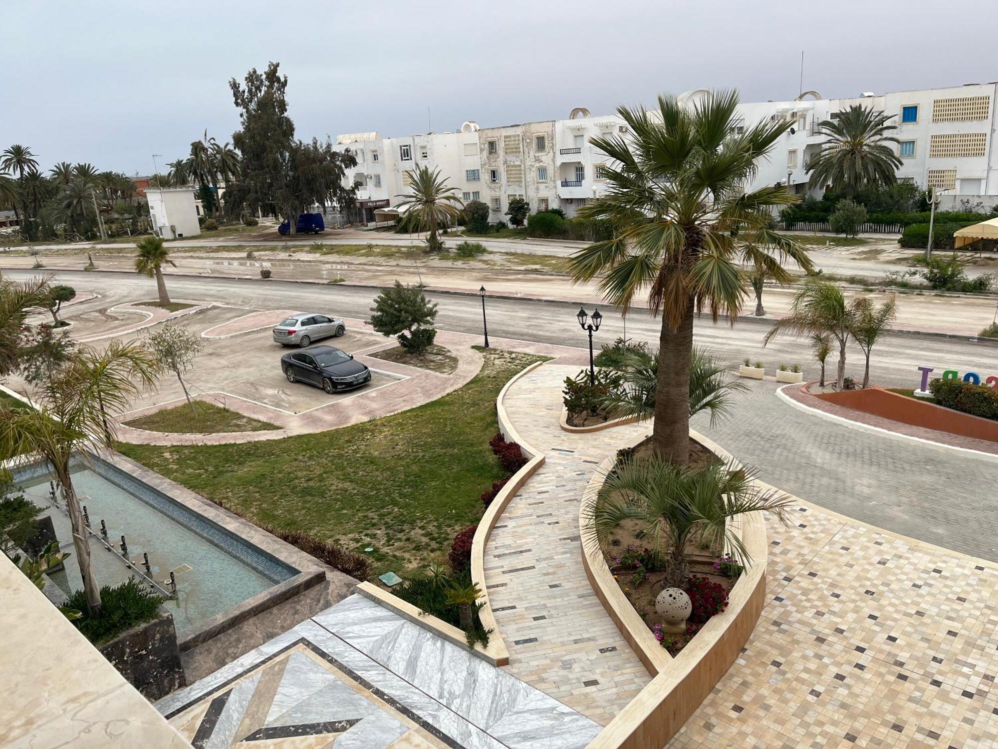 Super Appartement Avec 5 Piscines En Residence Monastir Eksteriør billede